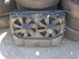 Mercedes Benz - cooling radiator fan - C202